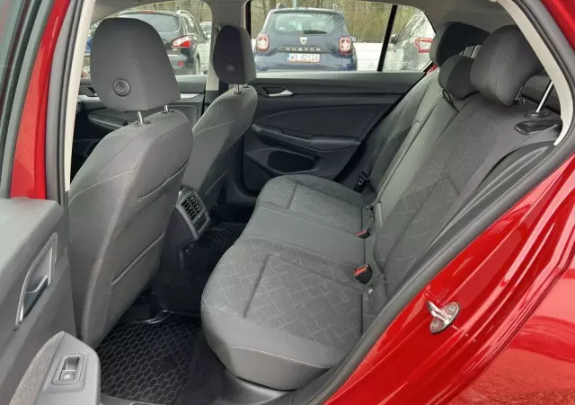 VOLKSWAGEN Golf VIII 1.0 TSI Life