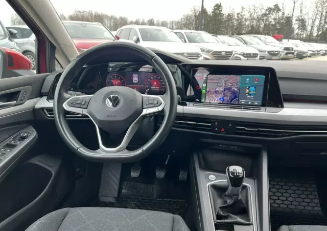 VOLKSWAGEN Golf VIII 1.0 TSI Life