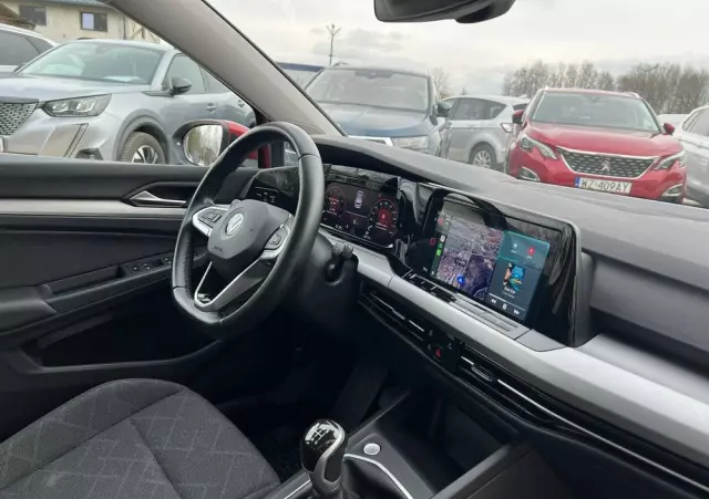 VOLKSWAGEN Golf VIII 1.0 TSI Life