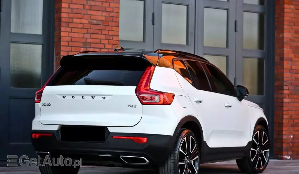 VOLVO Xc 40 