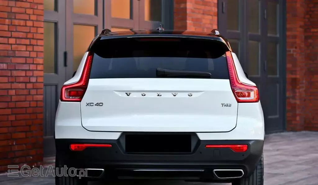 VOLVO Xc 40 