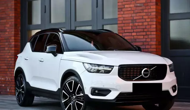 VOLVO Xc 40 
