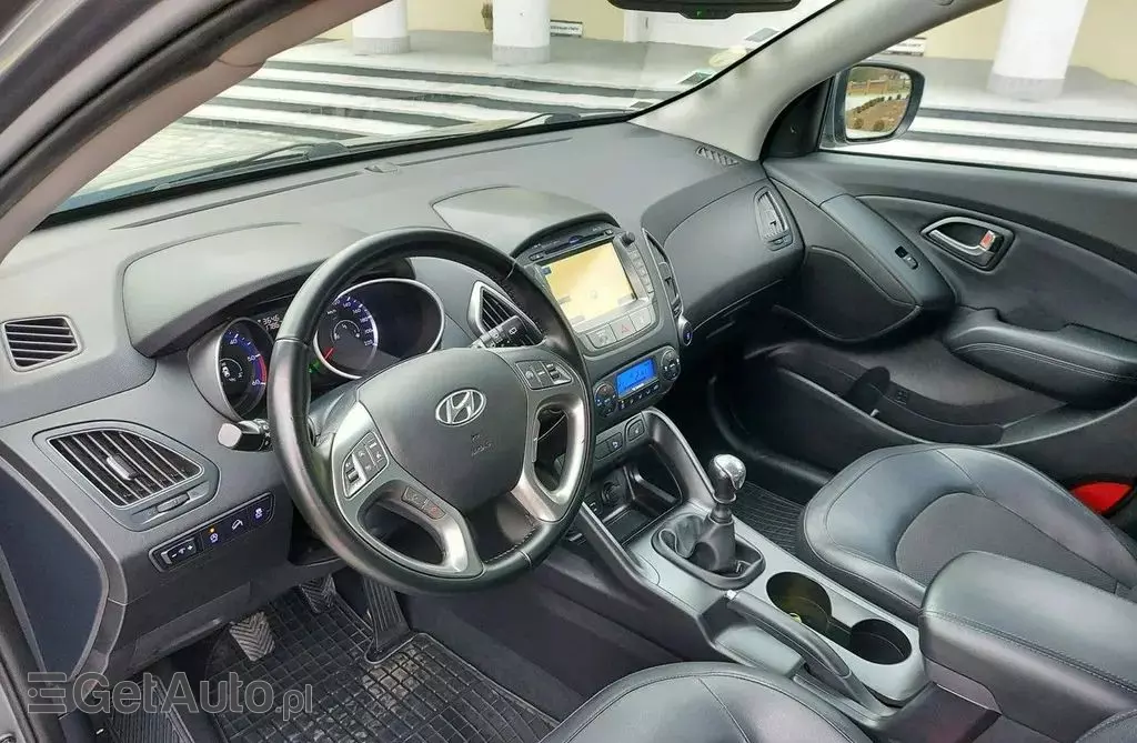 HYUNDAI Ix35 