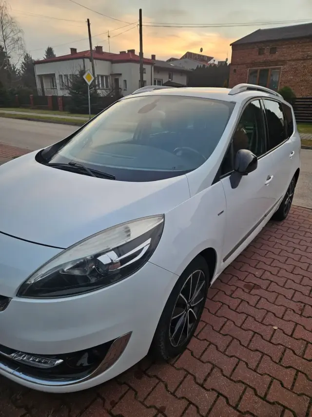 RENAULT Grand Scenic Bose Edition Energy 130 FAP