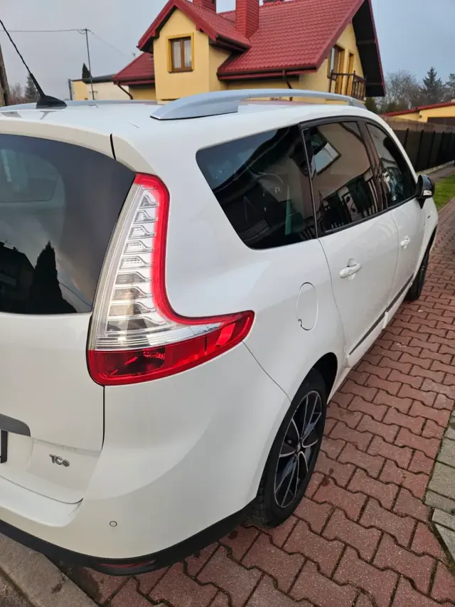 RENAULT Grand Scenic Bose Edition Energy 130 FAP