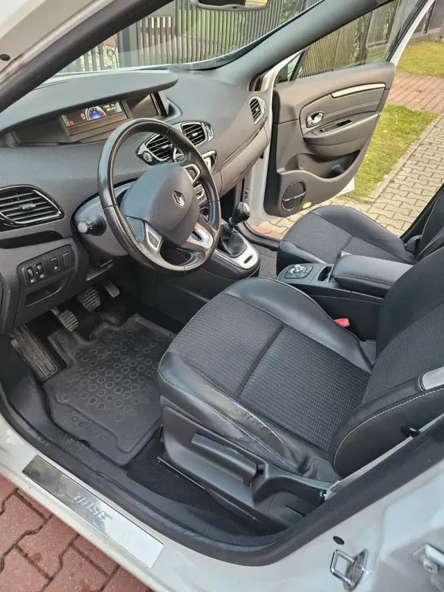 RENAULT Grand Scenic Bose Edition Energy 130 FAP