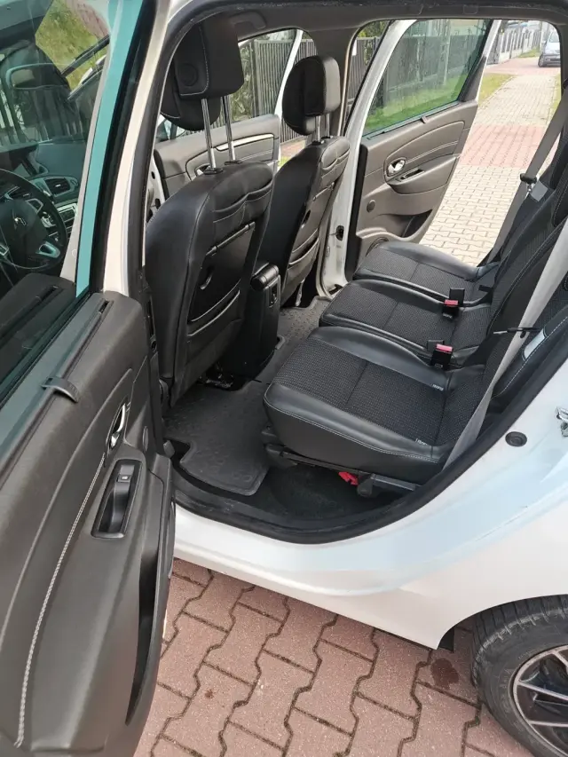 RENAULT Grand Scenic Bose Edition Energy 130 FAP