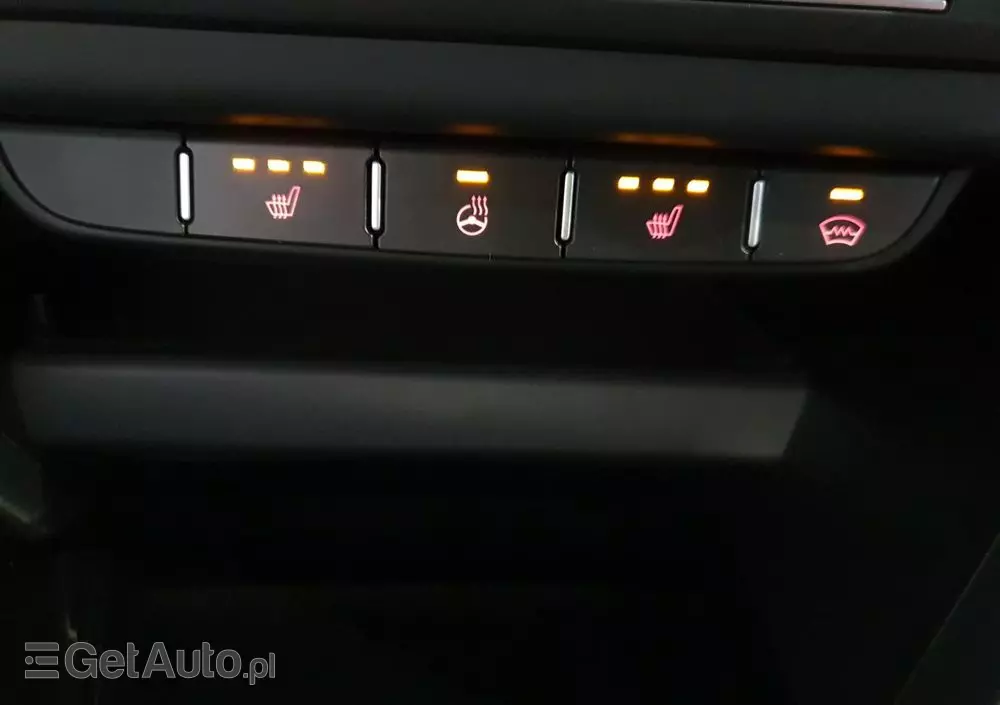 KIA Ceed 1.5 T-GDI Business Line