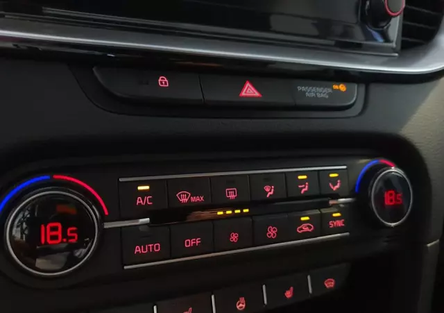 KIA Ceed 1.5 T-GDI Business Line