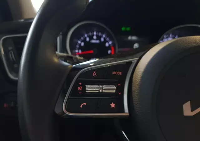 KIA Ceed 1.5 T-GDI Business Line