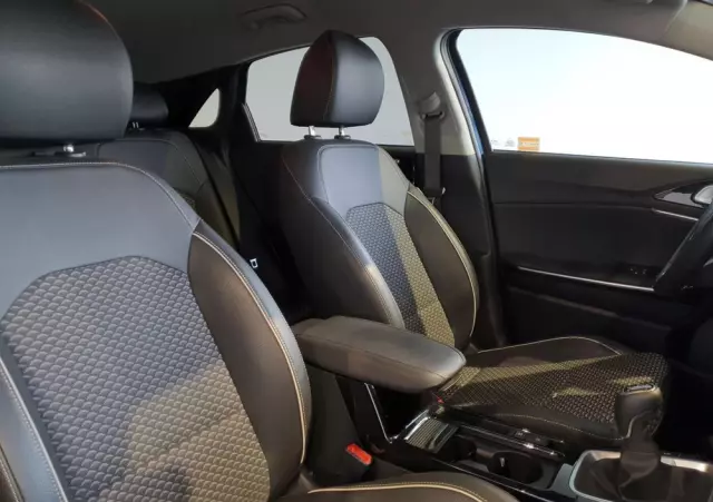 KIA Ceed 1.5 T-GDI Business Line