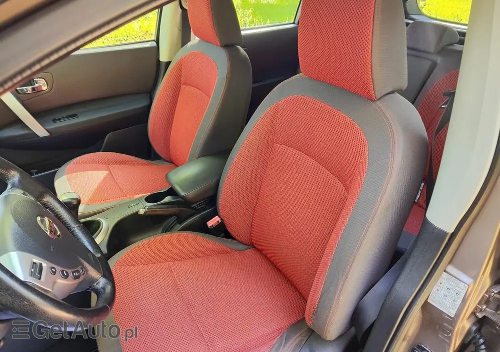 NISSAN Qashqai 1.6 acenta