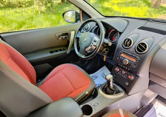 NISSAN Qashqai 1.6 acenta