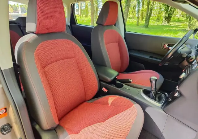 NISSAN Qashqai 1.6 acenta