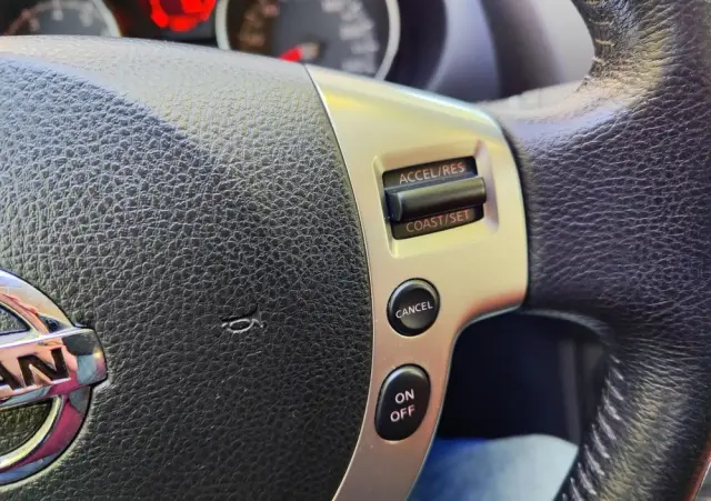 NISSAN Qashqai 1.6 acenta