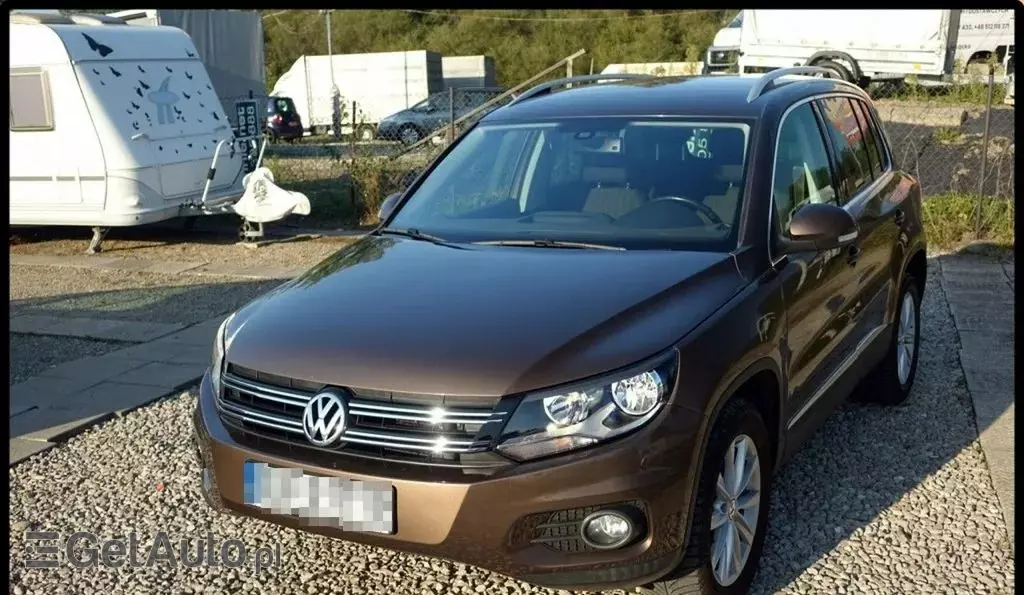 VOLKSWAGEN Tiguan 
