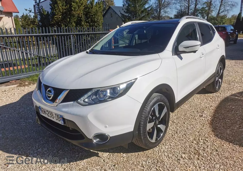 NISSAN Qashqai 1.2 DIG-T N-Connecta EU6