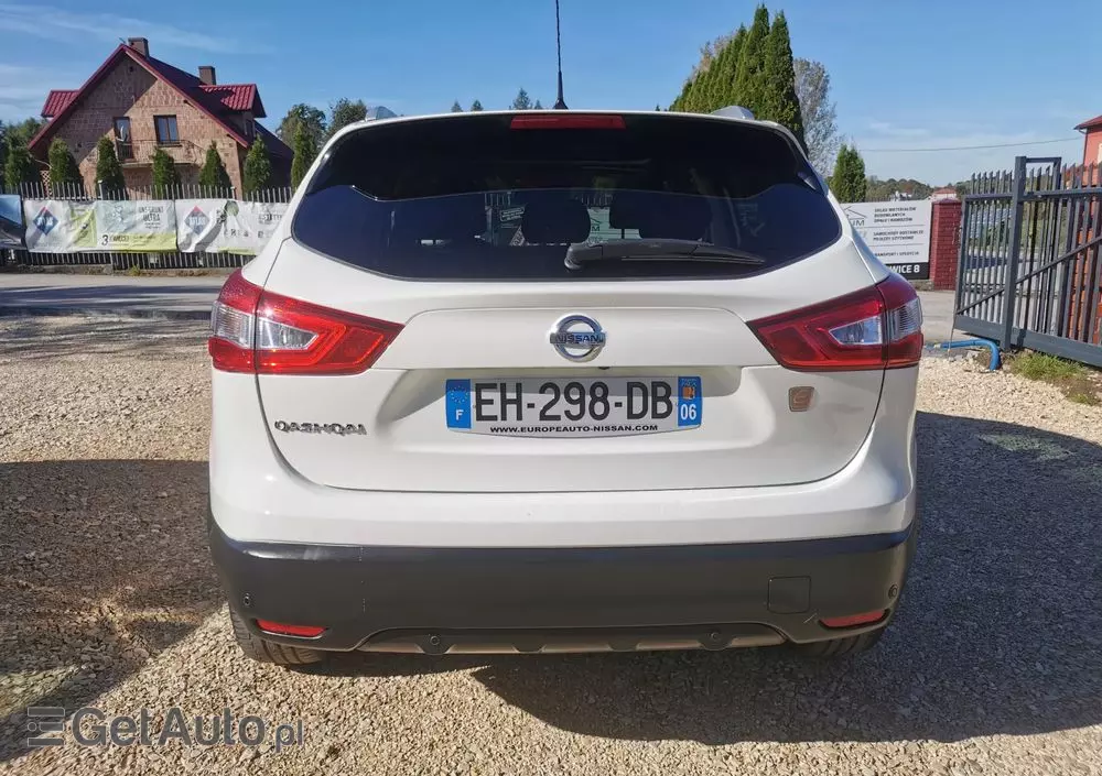 NISSAN Qashqai 1.2 DIG-T N-Connecta EU6