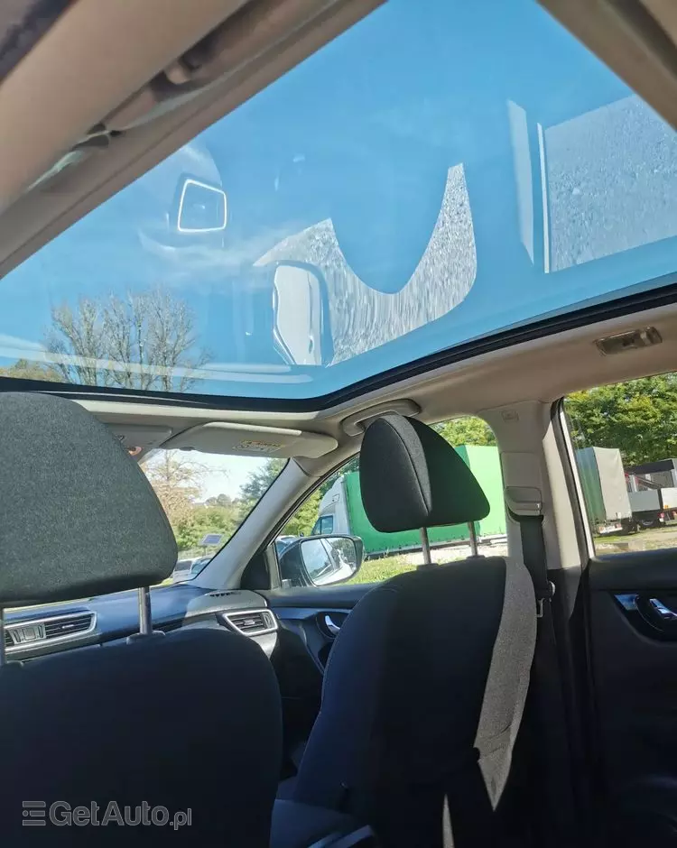 NISSAN Qashqai 1.2 DIG-T N-Connecta EU6