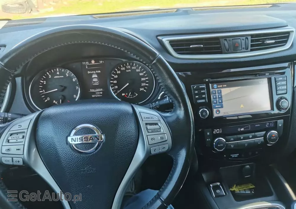 NISSAN Qashqai 1.2 DIG-T N-Connecta EU6