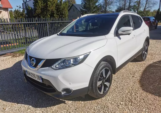 NISSAN Qashqai 1.2 DIG-T N-Connecta EU6