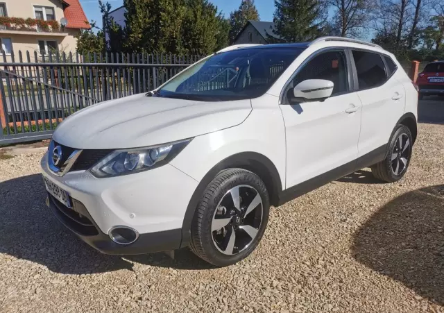 NISSAN Qashqai 1.2 DIG-T N-Connecta EU6