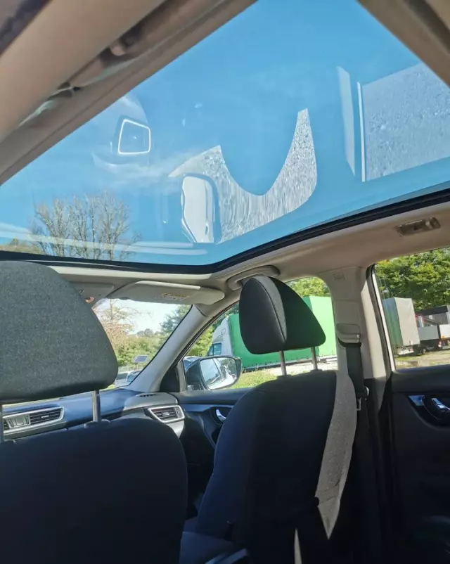 NISSAN Qashqai 1.2 DIG-T N-Connecta EU6