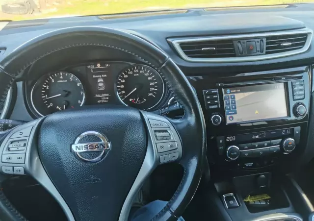 NISSAN Qashqai 1.2 DIG-T N-Connecta EU6