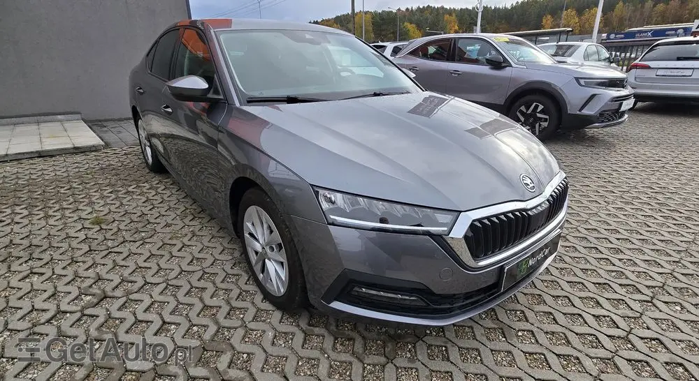 SKODA Octavia 1.5 TSI ACT Ambition