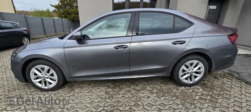 SKODA Octavia 1.5 TSI ACT Ambition