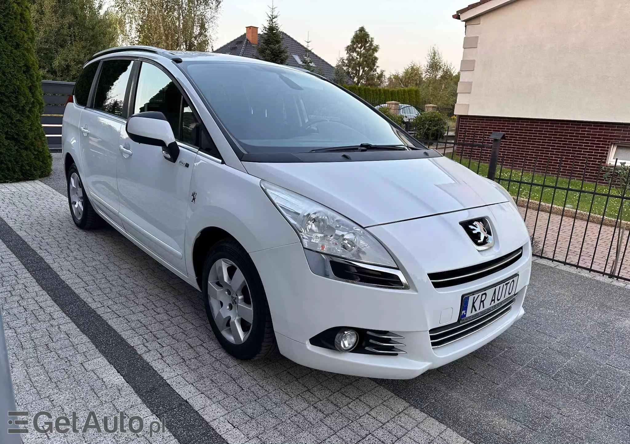 PEUGEOT 5008 2.0 HDi Active 7os