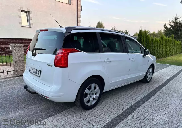 PEUGEOT 5008 2.0 HDi Active 7os