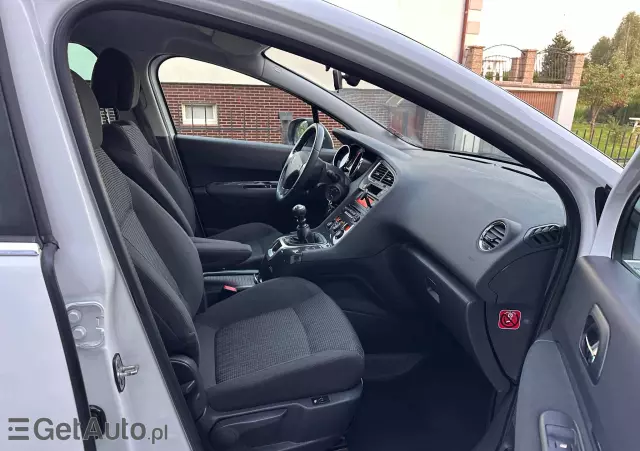 PEUGEOT 5008 2.0 HDi Active 7os