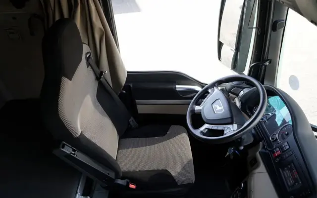 MAN TGX 26.460 / 120 M3 / 6x2 / SOLÓWKA /  OŚ PODNOSZONA / OŚ SKRĘTNA / 