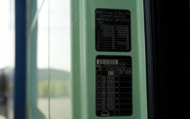 MAN TGX 26.460 / 120 M3 / 6x2 / SOLÓWKA /  OŚ PODNOSZONA / OŚ SKRĘTNA / 