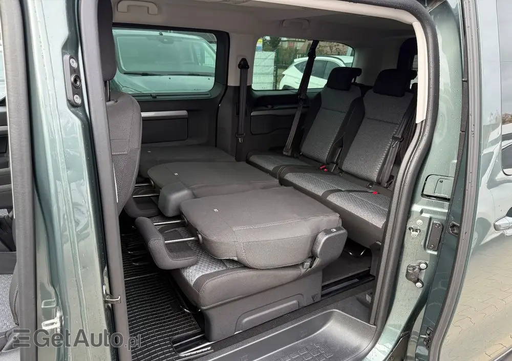 PEUGEOT Traveller 2.0 BlueHDi Long Business EAT8