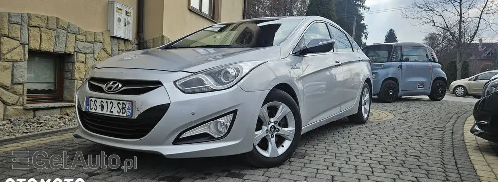 HYUNDAI I40 