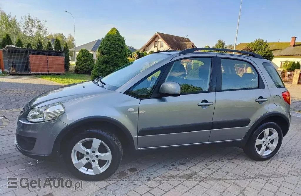 SUZUKI SX4 