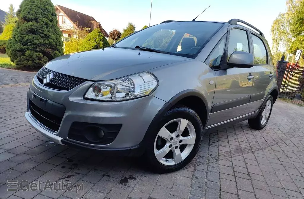 SUZUKI SX4 