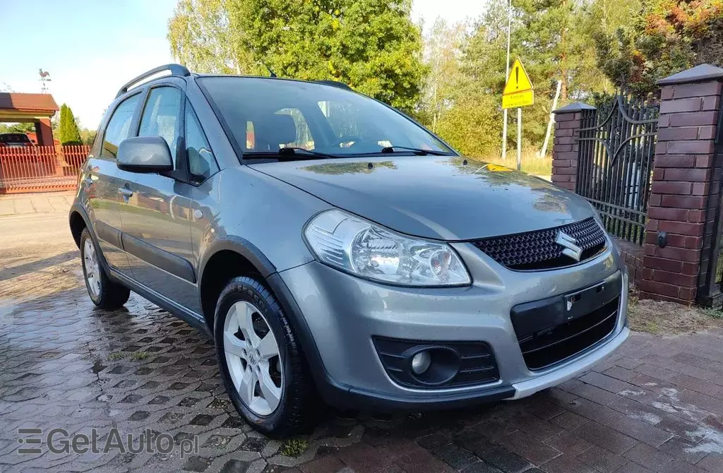 SUZUKI SX4 