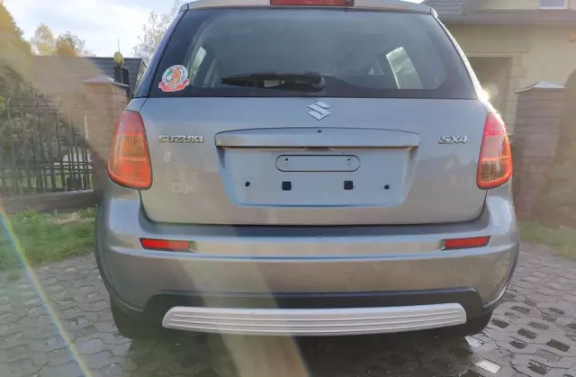 SUZUKI SX4 