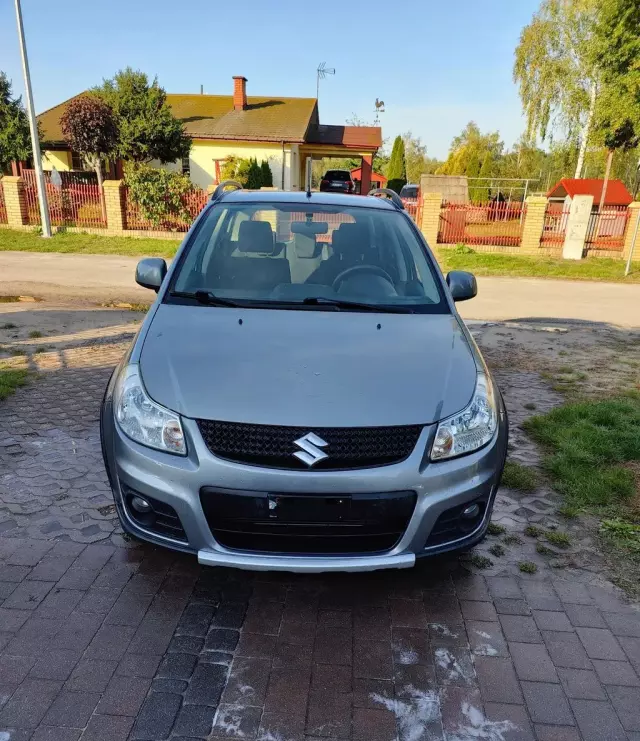 SUZUKI SX4 