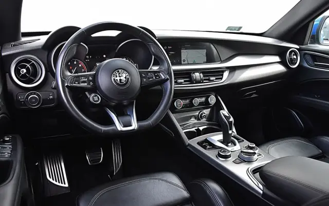 ALFA ROMEO Stelvio 2.0 Turbo Veloce Q4