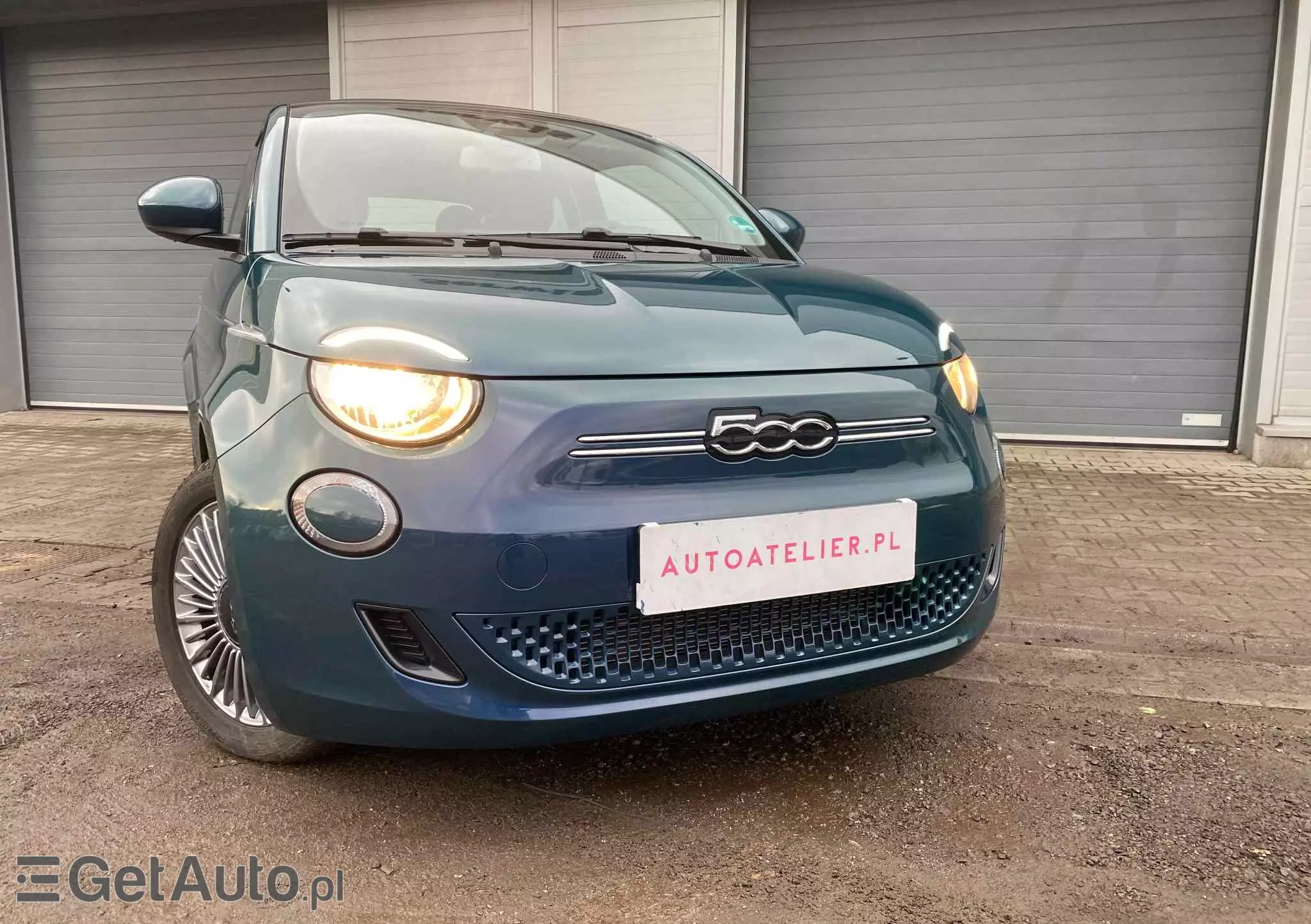 FIAT 500e 