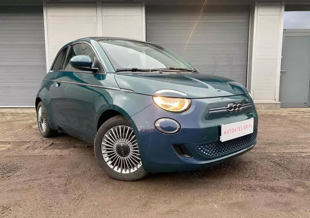 FIAT 500e 