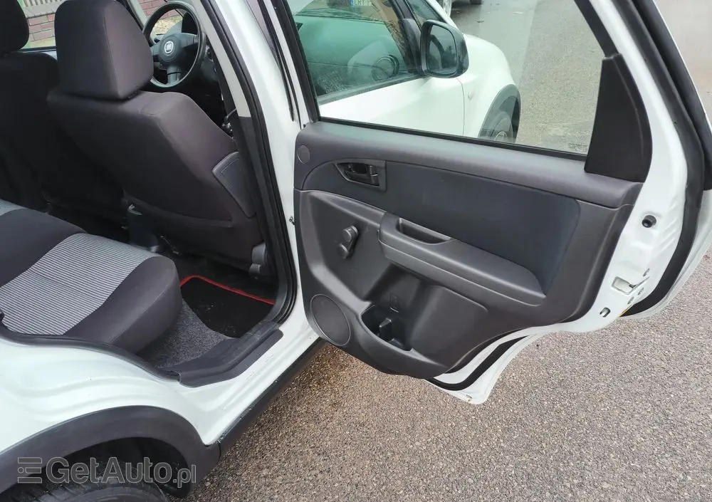 FIAT Sedici 1.6 16V 4x2 Dynamic