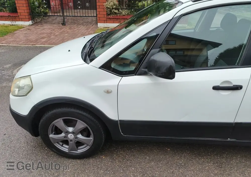 FIAT Sedici 1.6 16V 4x2 Dynamic