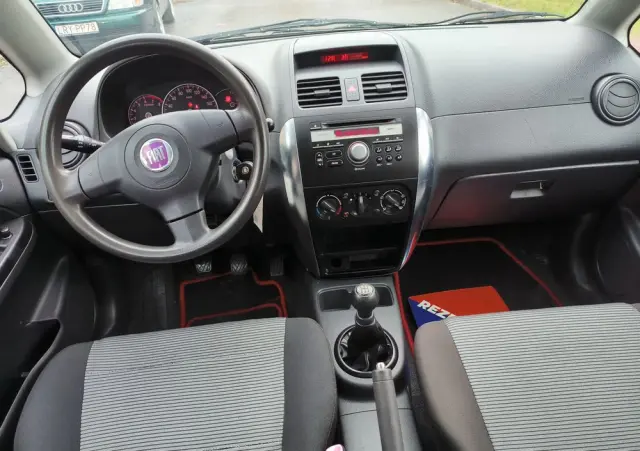 FIAT Sedici 1.6 16V 4x2 Dynamic