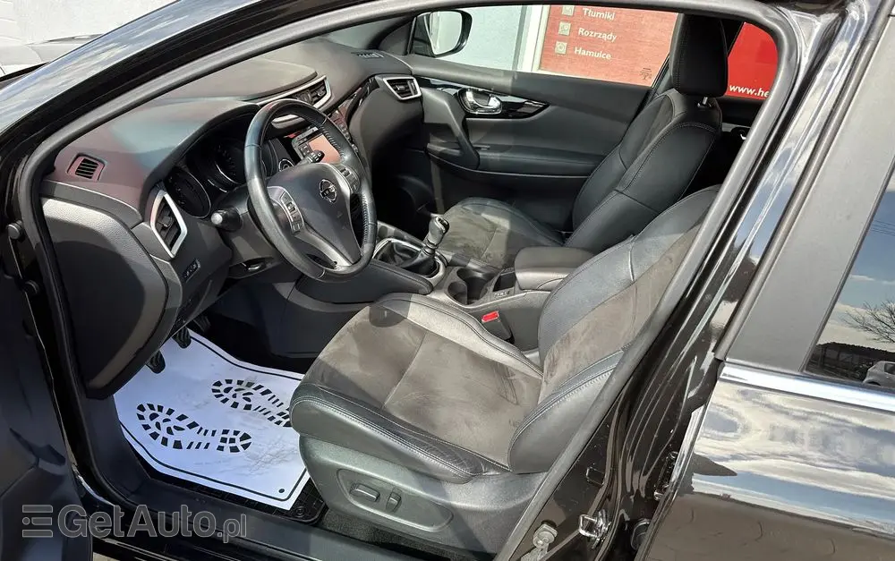 NISSAN Qashqai 1.6 DIG-T Tekna+