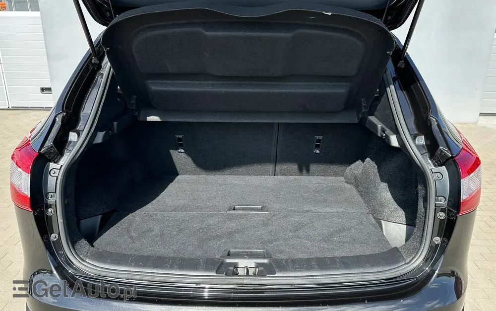 NISSAN Qashqai 1.6 DIG-T Tekna+